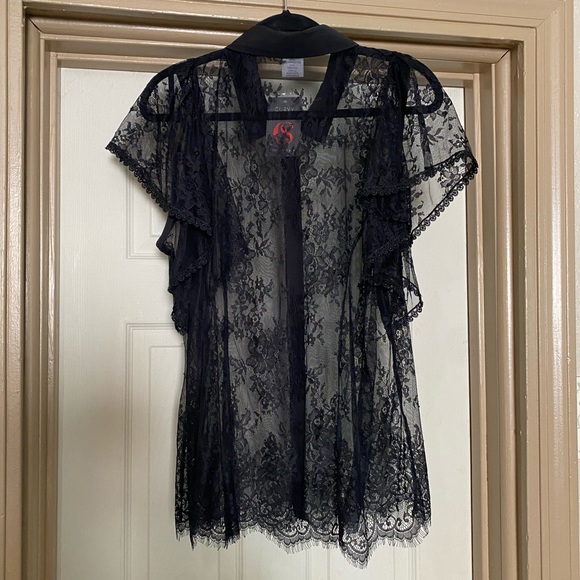 Lace Button Front - Picture 2 of 3